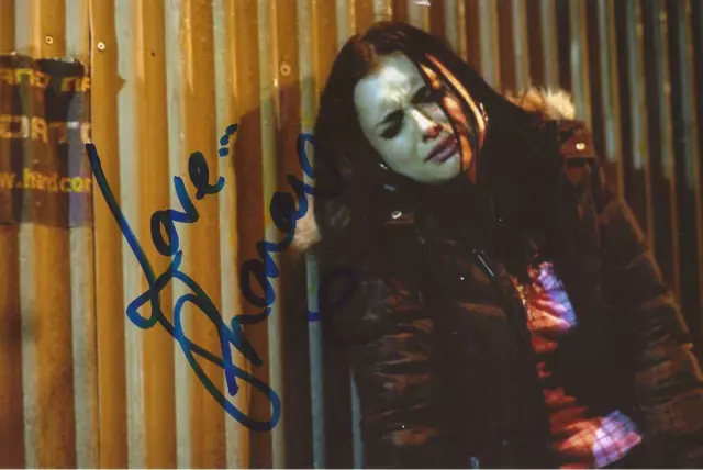 EASTENDERS* SHONA McGARTY 'WHITNEY DEAN' SIGNED 6x4 ACTION PHOTO+COA