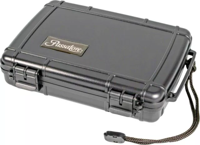 Passatore Cigar Case Acrylic Black/Humidifier/6 Cigar / 5 x 24 X 18 CM