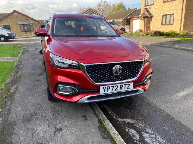 2022 MG MOTOR UK HS 1.5 T-GDI PHEV Exclusive 5dr Auto Hatchback Hybrid Automatic