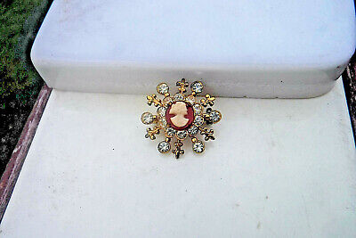 Vintage/Antique Costume Jewelry Brooch Pin Back W/ 16 Faux Diamonds, Mini Cameo!