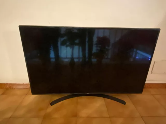 Tv Lg 55 Pollici Lg55Uj634V Tv 55Uj634V Schermo Rotto Per Pezzi Di Ricambio