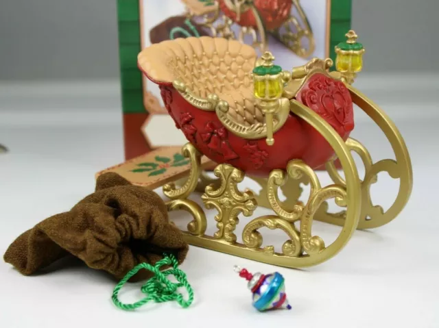 Hallmark Keepsake Ornament Ornate Santa's Sleigh Set Of 2 Ornaments Dated 2001