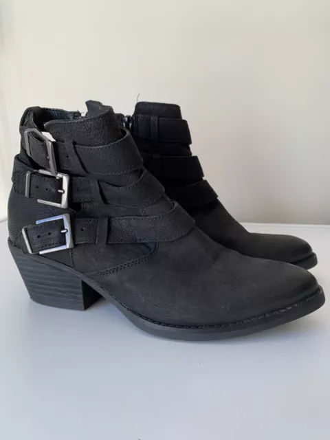 RMK Womens Black Suede Leather Buckle Zippered Booties Size 37 (6 AU)