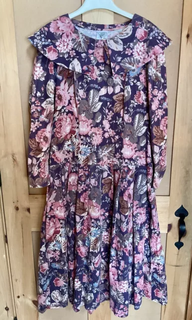 Vintage Women’s Laura Ashley Floral Dress Size 10 ￼