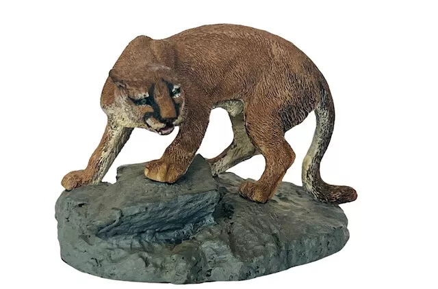 Cougar Mountain Lion Figurine Franklin Mint Wildlife Preservation Sculpture 1987
