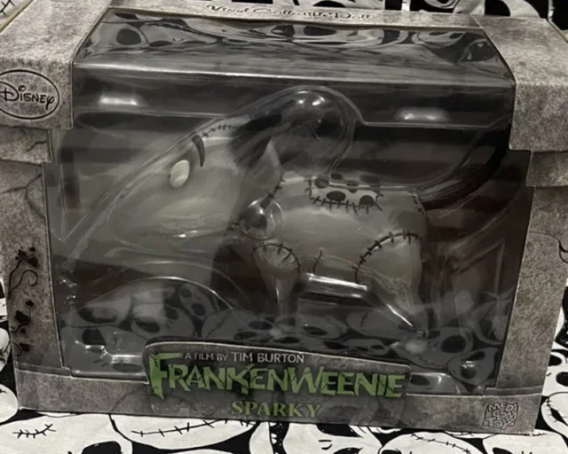 Frankenweenie Medicom Sparky 5” Action Figure Disney. Unltra rare Frankenweenie Medicom Sparky 5” Action Figure Disney. Unltra rare