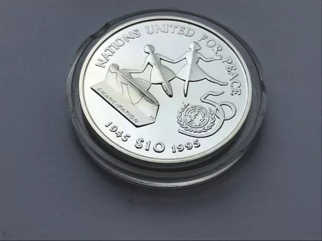 1995 Republic Of Liberia Nations United For Peace Silver Proof 10 Dollar Coin