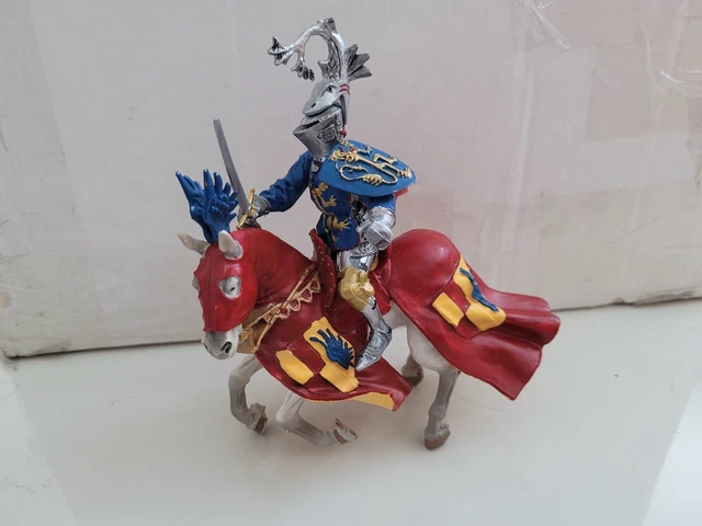 Safari Ltd Robert De Mamines Knight & Blue Winged Horse Toy Set Htf Retired