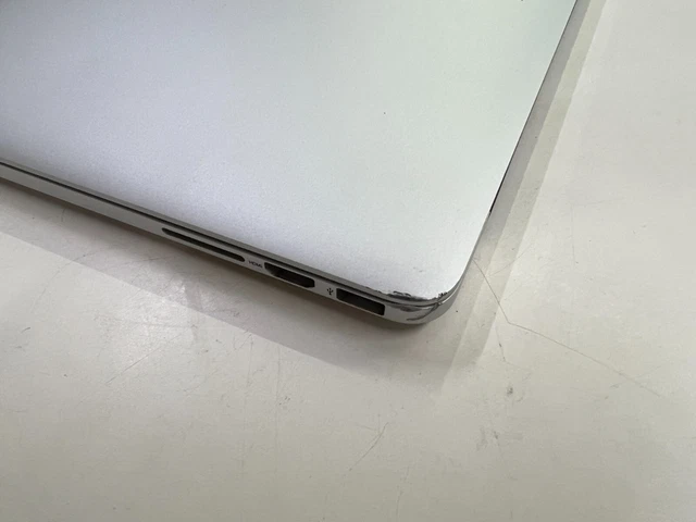 APPLE Macbook Pro 13" 2014 core i5 2.8 8Gb Ram 128Gb SSD ricondizionato grado BC 4