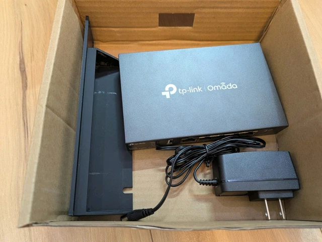 TP-LINK ER605 V2 | Omada 5-Port Gigabit Multi-WAN VPN Router | With ...