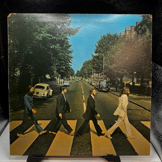 ○UK-Apple Recordsオリジナル””w/Left-Apple,No Her Majesty