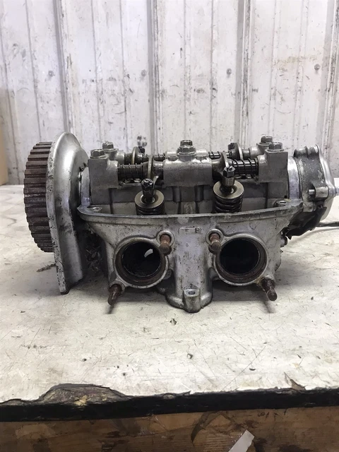 Couvercle De Culasse Pour Honda GL 1000 - Pièce D'occasion - Référence 12311-371-010
