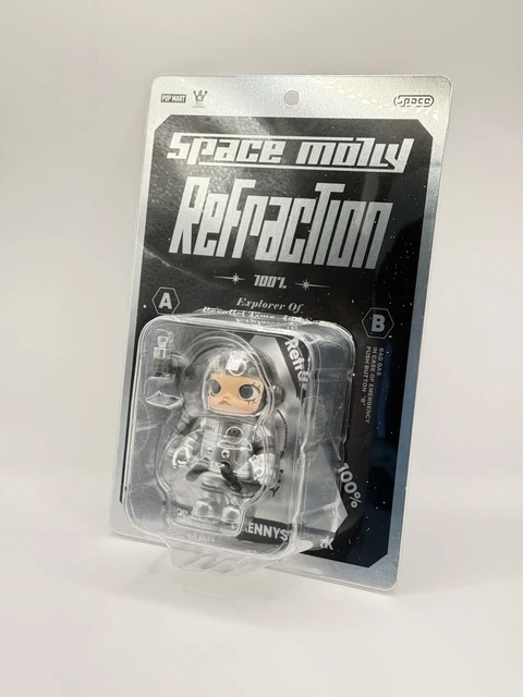 POP MART MEGA Space Molly 100% Refraction - Limited Edition