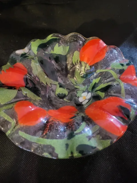 Sydenstricker Strawberry Fused Art Glass Ruffled Edge Small Bowl Pristine