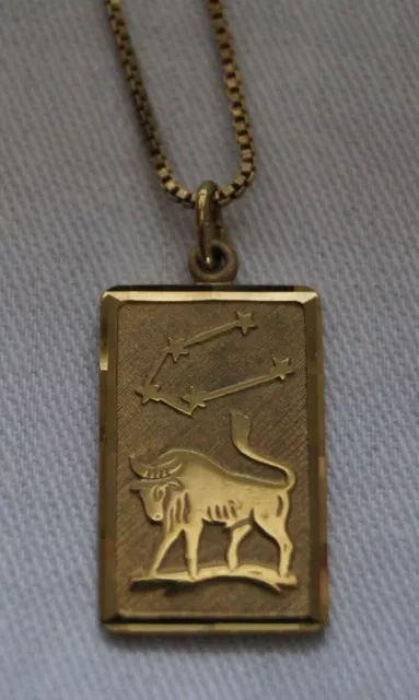 Modeschmuck, Kette mit Sternzeichenanhänger Stier, goldfarbig