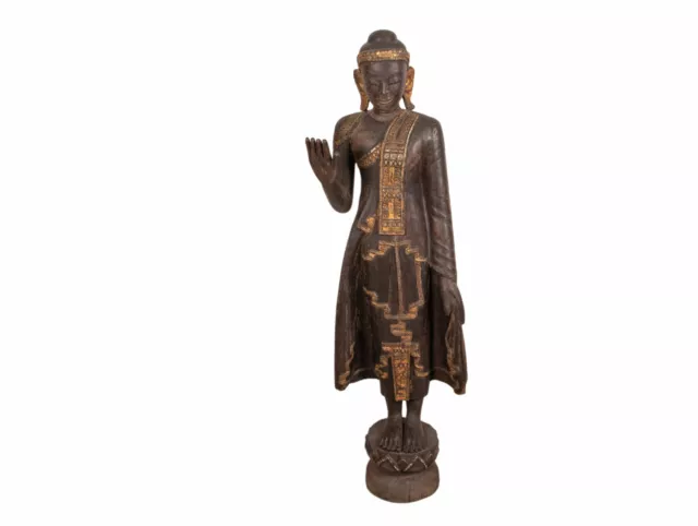 Ein Großer , Antiker Buddha. Aus lackierten & vergoldetem Holz. Burma circa 1800