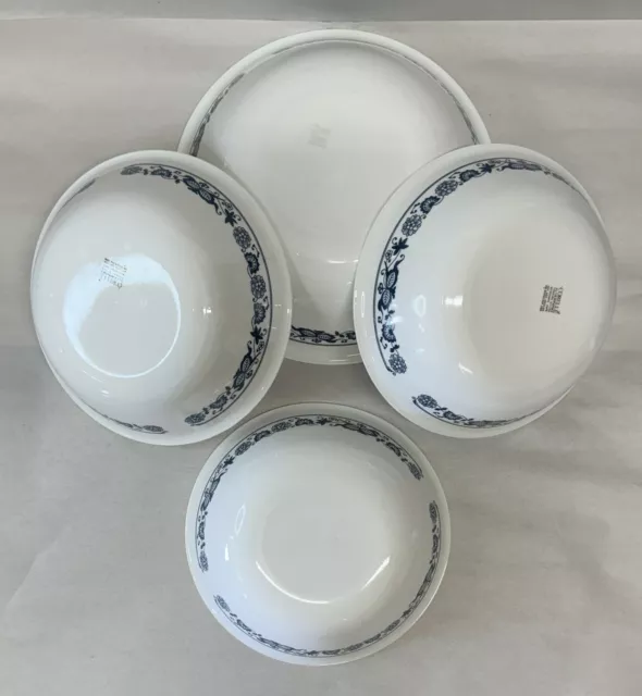 4 Corelle Bowl Old Town Blue (3) 8 1/2" & (1) 10 1/4” VERY NICE Vintage 1972 EUC