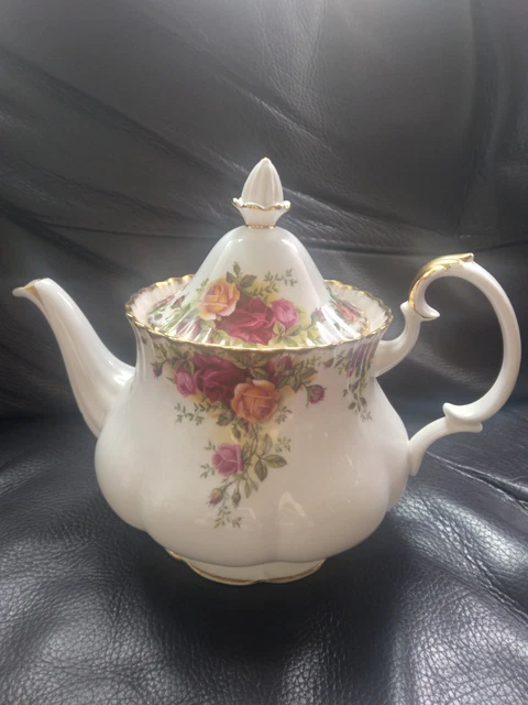 Théière En Porcelaine Fine Os De Chine Avec Poignée Palissandre 0,5L Pepino Vert - Élégance Artisanale