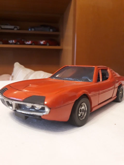 Alfa Romeo GTV6 Rossa In Scala 1:64, Modellino Pressofuso TPC, Regalo Perfetto Per Collezionisti