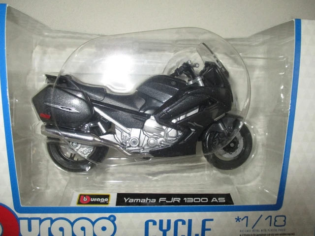 Bburago Yamaha FJR1300 AS – Maquette 1:18 – Modèle Détaillé – Couleurs Assorties