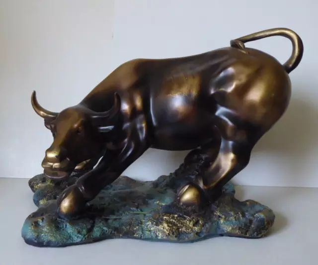 Charging Bull of New York Wall Street Statue Sculpture Large
