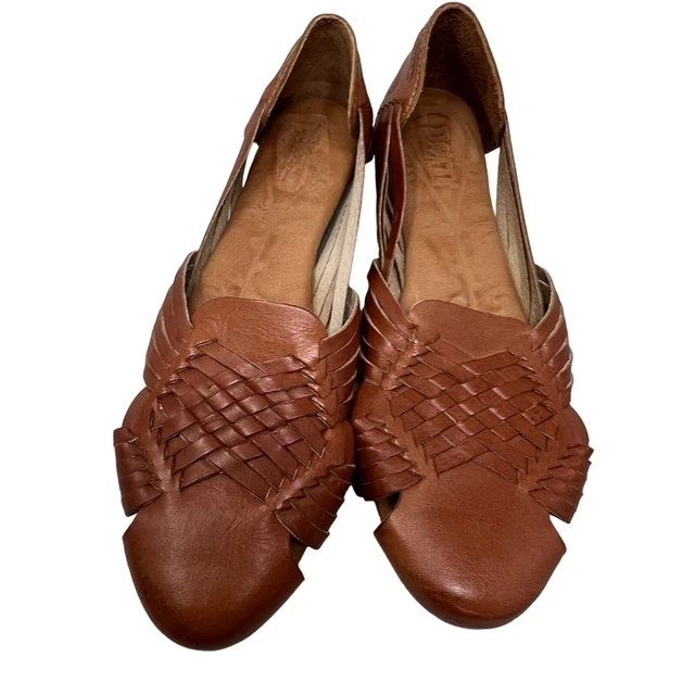 Born Slip-On Huarache Sandal Womens 7.5 Brown Leather Closed Toe Mexican