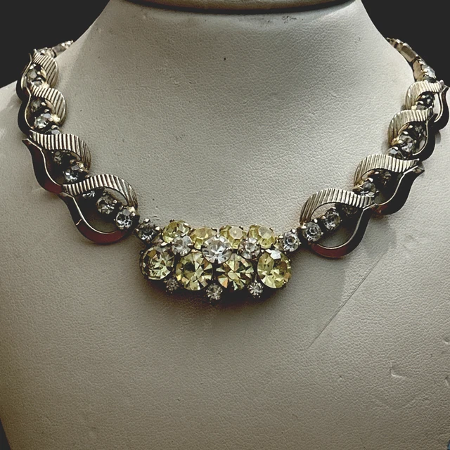 1961 SARAH COVENTRY Gold Monte Carlo Rhinestone Necklace Vintage