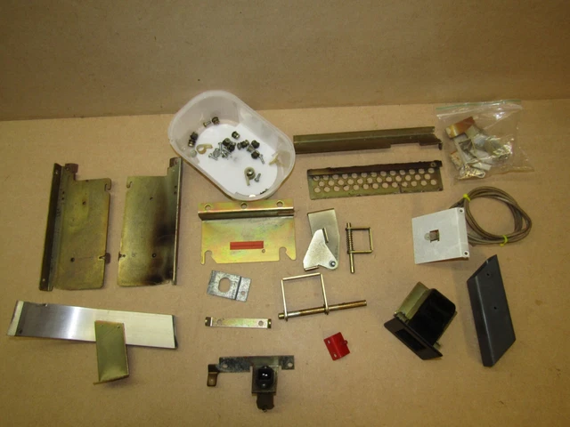 Joblot of Nsm CD Fire Jukebox Metal Parts / Bolts / Clips Joblot of Nsm CD Fire Jukebox Metal Parts / Bolts / Clips