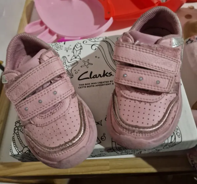 Clarks 'Ath Shell T' Pink Leather Baby Girl's Trainers Used in Box Size 4F