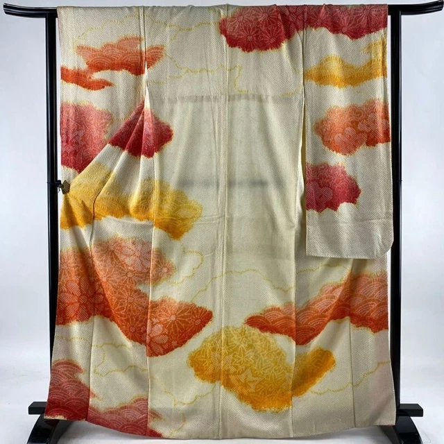 Japanese Kimono Furisode Pure Silk Chrysanthemum Cloud Design All-over Pattern