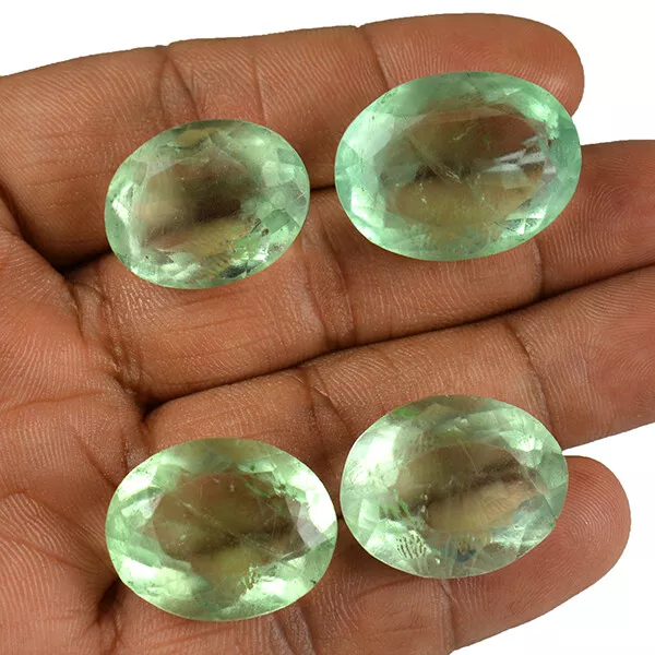 167 CT / 4 Pièces en Gros Lot Vert Naturel Fluorine Coupe Ovale Forme Libre