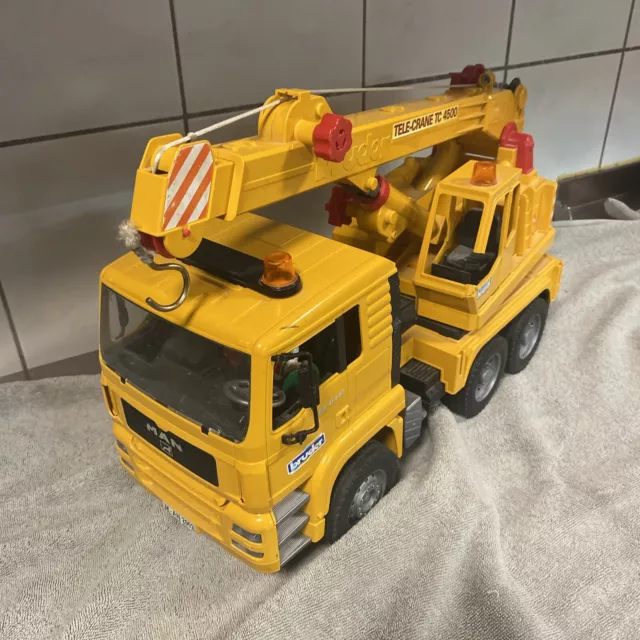 Bruder Kran LKW