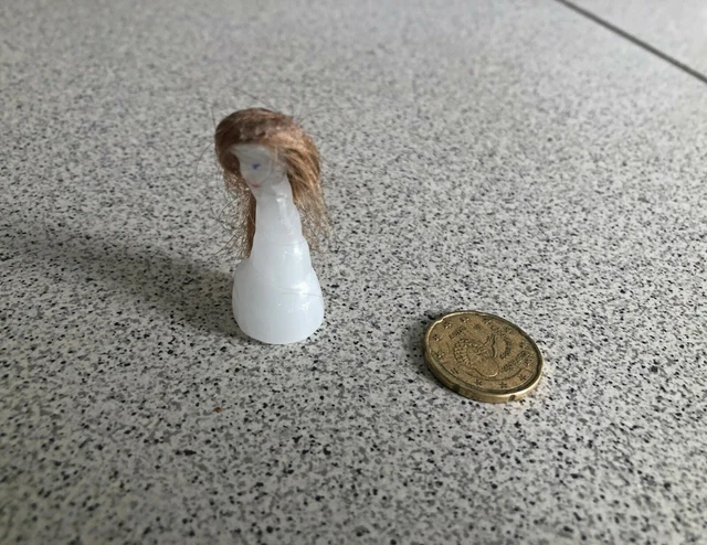 ANCIENNE PETITE TÊTE de poupée miniature Ranques Ducongé, antique tiny