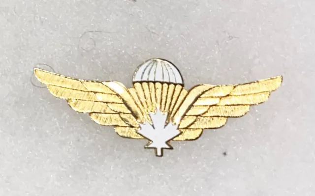 Canadian Para / Airborne Jump Wing Badge