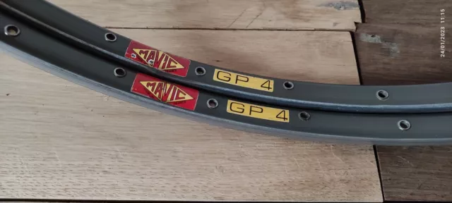 Paire de jantes MAVIC GP4 32 H