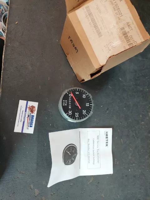 Ametek 900 Series Tachometer NEW