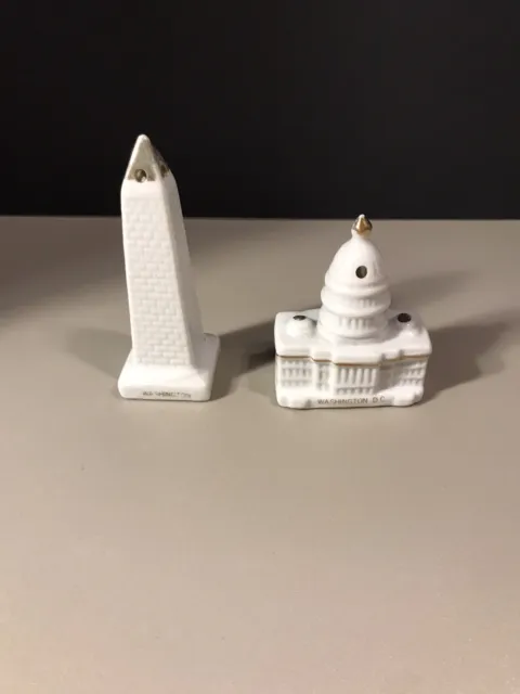 Vintage Salt & Pepper Shakers Washington DC Souvenir Monument & Capital