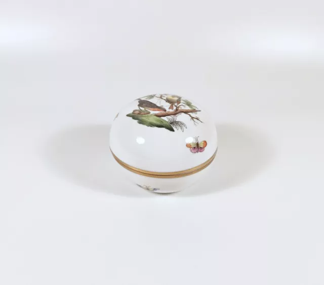 Herend, Rothschild Bird (Ro) Round Trinket Box, Handpainted Porcelain ! (H013)