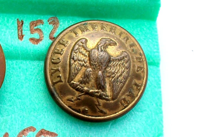 BOUTON UNIFORME MILITAIRE - GARDE IMPERIALE - AIGLE - ARMÉE OFFICIER