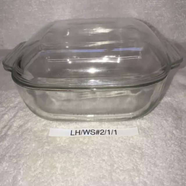 https://www.picclickimg.com/lOsAAOSwASNkwXH8/Vintage-Pyrex-Corning-Made-In-England-Casserole-Dish.webp
