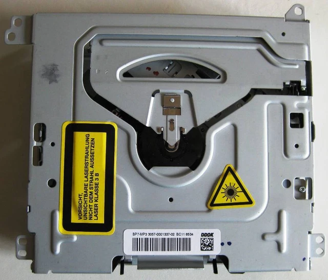 BLAUPUNKT RADIO CD Laufwerk BP7MP3 Car CD Player Ersatzteil 8638813057