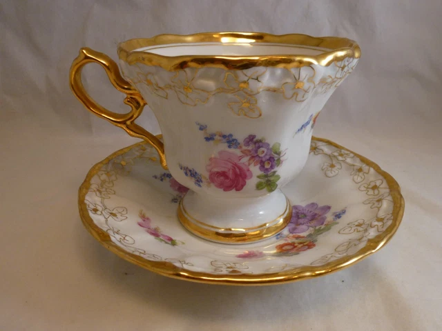 CT ALTWASSER SILESIA Germany TEA CUP & SAUCER Porcelain  Hand Detail GOLD