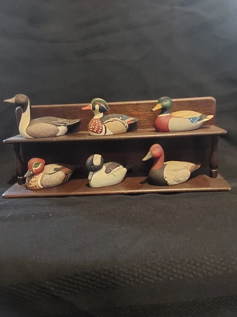 Duck Rack Display AVON “DUCK” COLLECTION Set of 6 ducks w/ display rack 1983-84 $70.77 ...