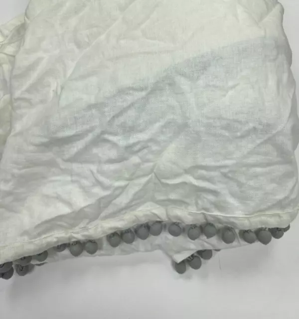 Falda de cama Pottery Barn Teen Pom Pom Queen gris NUEVA
