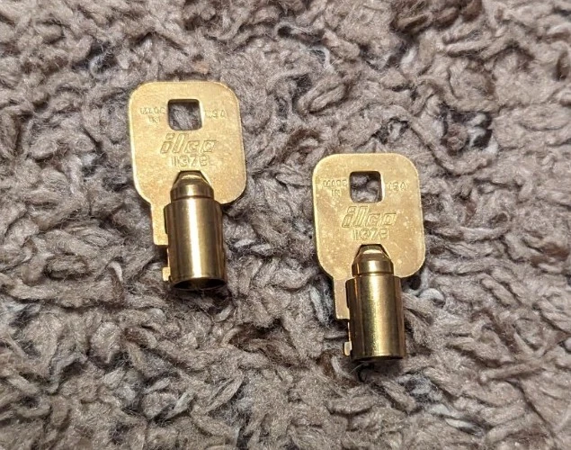 Lot of 2 Ace Chicago Brass Tubular Key Blank Candy Soda Vending Machine 1137B