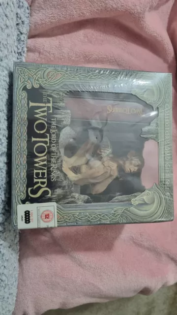 The Lord Of The Rings The Two Towers Collectors DVD Gift Set (Sealed)