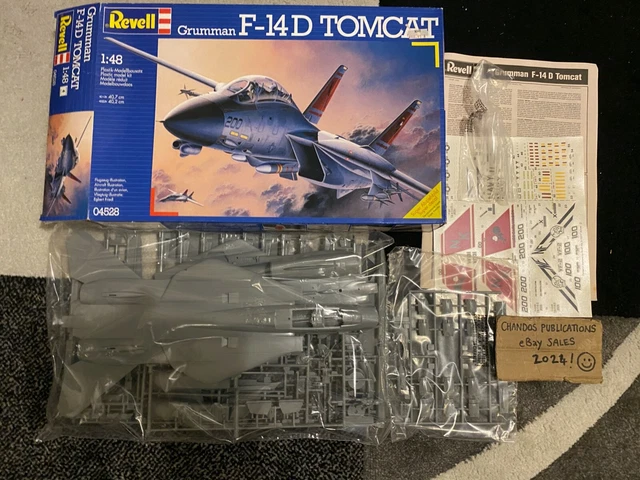 Maquette REVELL Grumman F-14D Tomcat - Échelle 1/48 - Ref 04528 (Neuf)