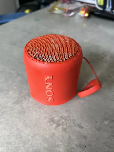 Sony SRS-XB10 XBASS Water Resistant Wireless Bluetooth Portable Speaker in Red