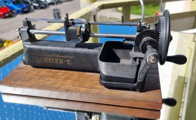 Jupiter 2 (K)  Bleistiftschärfmaschine Guhl & Harbeck, Bleistiftanspitzer