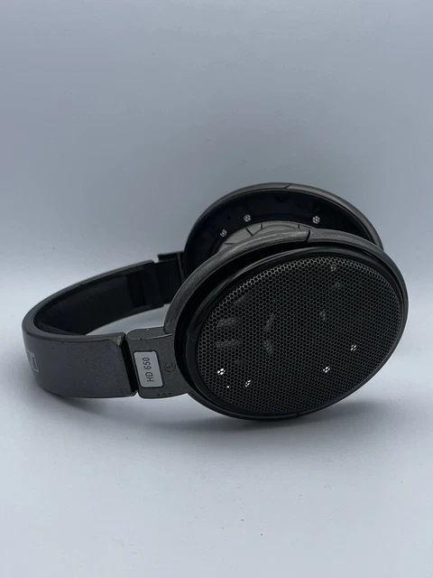 Sennheiser HD 650 - Audiophile Hi-Res Open Back Dynamic Headphone.